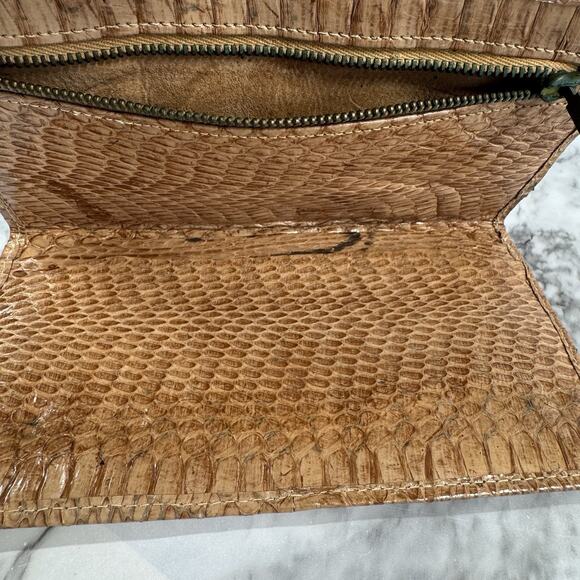 Vintage 60s Python Snakeskin Wallet Brown Leather Bi Fold Folio Style Gold Tone - Picture 7 of 14